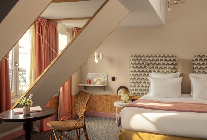 Handsome Hotel - Junior Suite